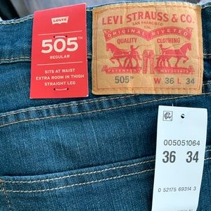 Men’s- New with Tags Levi’s 505 Jeans